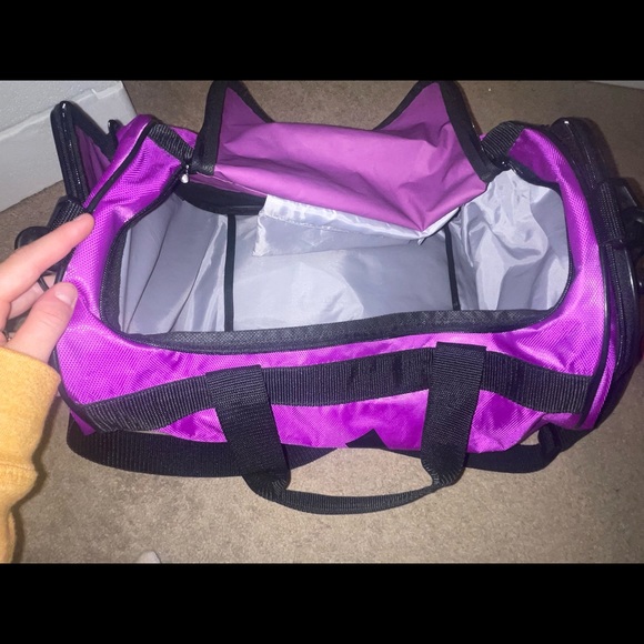 COPY - Adidas duffel bag - Picture 3 of 4